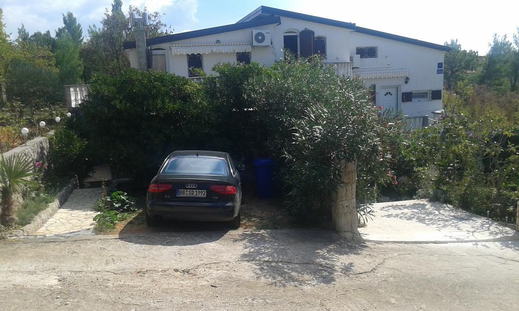 Apartmani Marija Starigrad Paklenica Luaran gambar