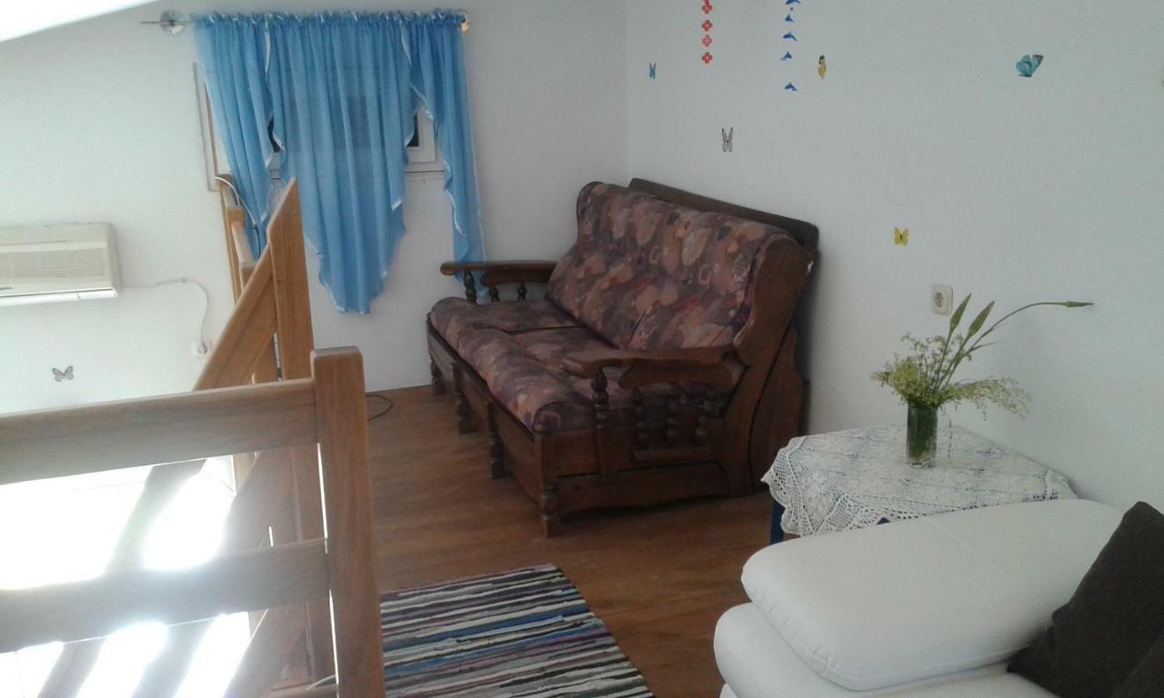 Apartmani Marija Starigrad Paklenica Luaran gambar