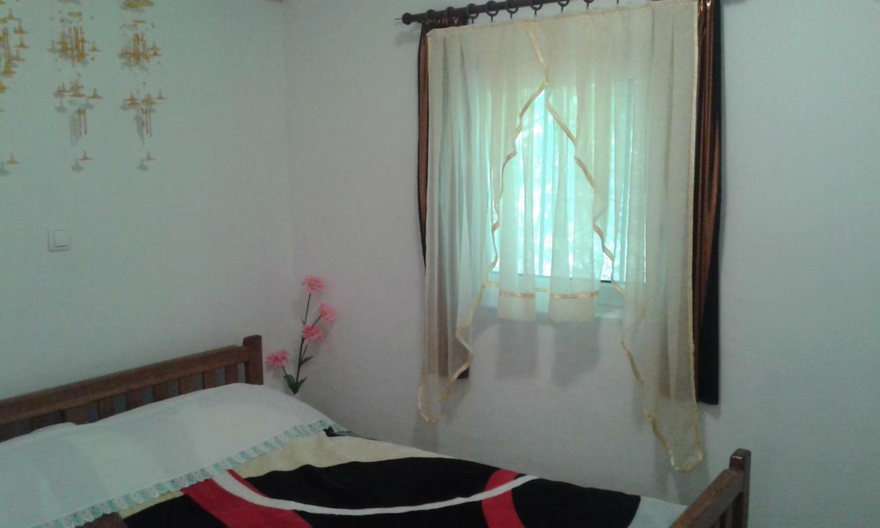 Apartmani Marija Starigrad Paklenica Luaran gambar