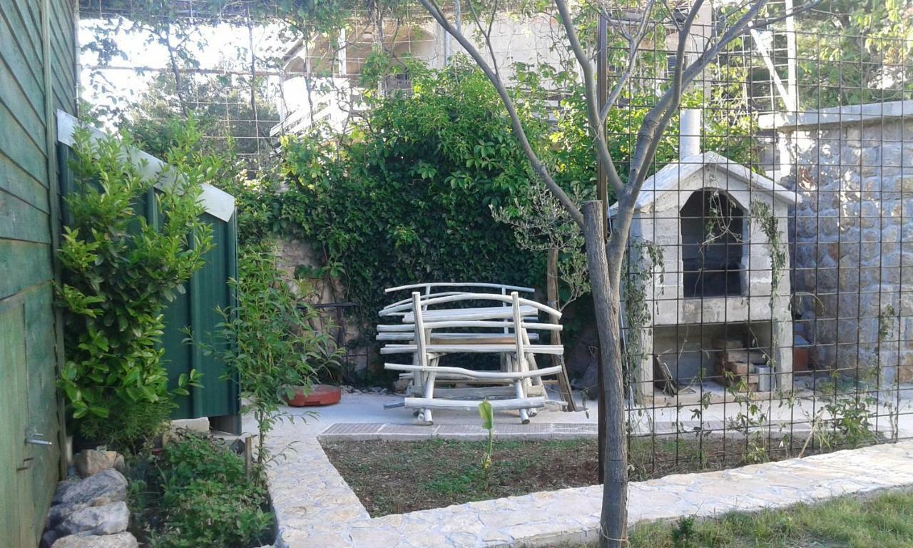 Apartmani Marija Starigrad Paklenica Luaran gambar