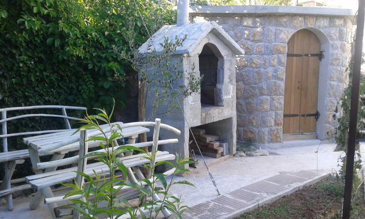Apartmani Marija Starigrad Paklenica Luaran gambar