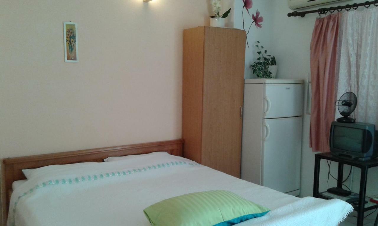 Apartmani Marija Starigrad Paklenica Luaran gambar