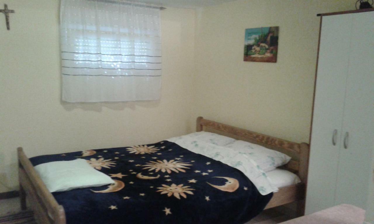 Apartmani Marija Starigrad Paklenica Luaran gambar